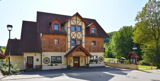 Landgasthof Zur Scheune - Housity