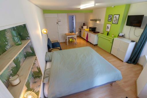 Le First - proche Naval Group - - Housity