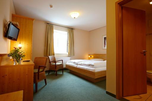 Hotel Eberl - Housity