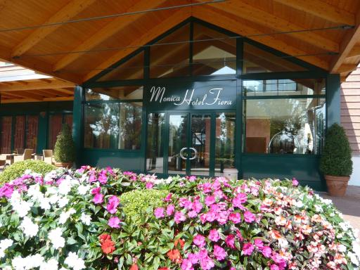 Monica Hotel Fiera - Housity