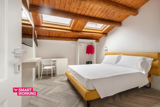 Principe di Paternò - Budget Double Rooms & Breakfast - Housity