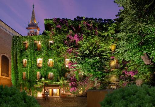 Bio Hotel Raphael - Relais & Châteaux - Housity