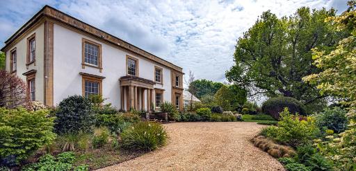 Chalice Hill Apartment - Housity