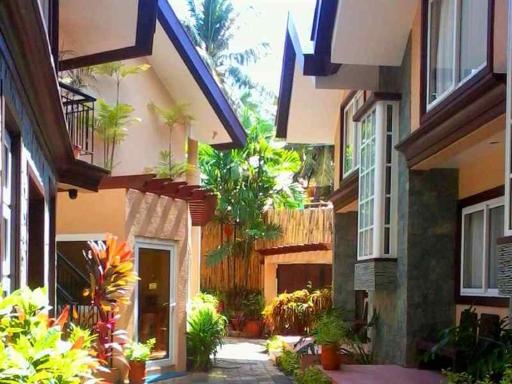 Sheridan Villas Boracay - Housity