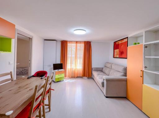 Family House - Housity