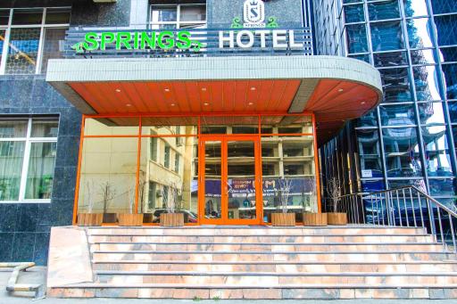 Springs Hotel Ulaanbaatar - Housity
