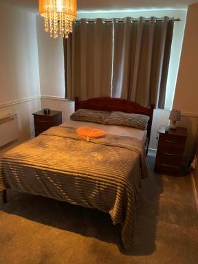 Lovely 1 bedroom flat with free parking and WiFi - Housity