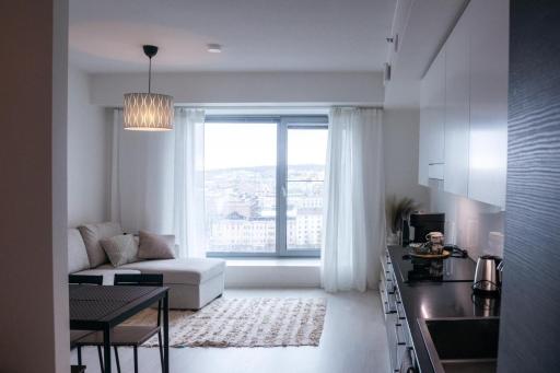 Huoneisto Tampereen paraatipaikalla. 14. kerros. - Housity