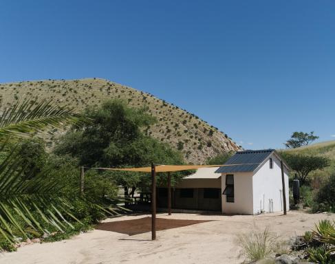 Achab Self Catering Tent - Housity