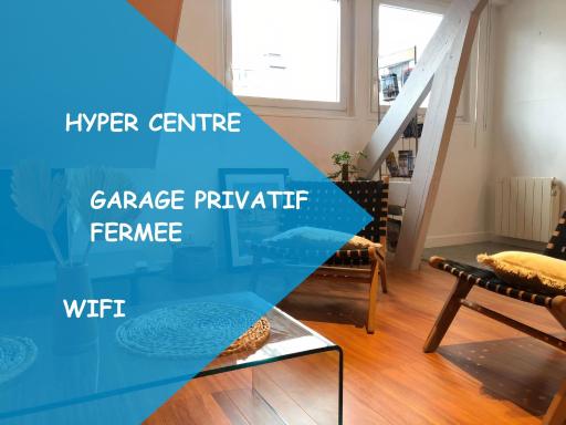 COEUR DE VILLE - Appartement de charme sous pente - Housity