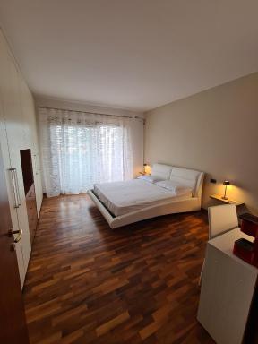 Bed & Breakfast Rezzonico - Housity