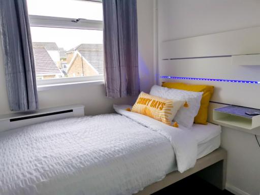 Bee At Home - Housity