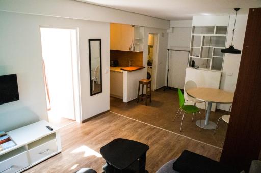 Dukes Apartment - Housity