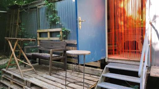 Trailer - DSCHUNGEL LODGE - Housity