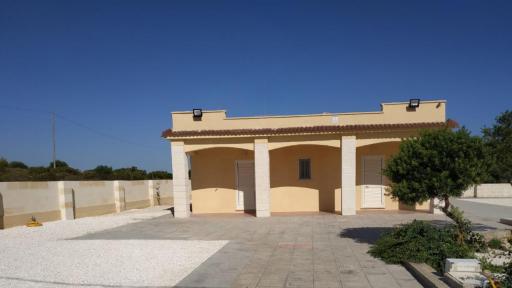B&B Il Sorriso di Monica - Housity