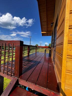 Klimatyczny drewniany domek w górach - Housity