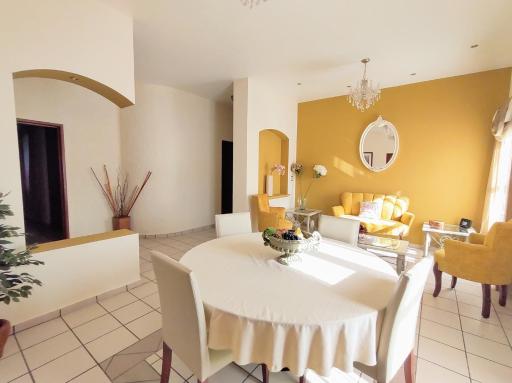 Departamento amplio con estacionamiento WiFi 300 a poquitos pasos de Catedral - Housity