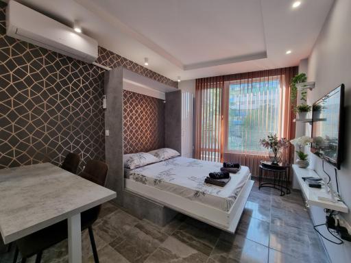 Luxury Pets Friendly Studio - Perla - Housity