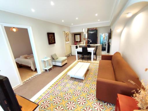 Garitsa Elegant Apartment - Housity