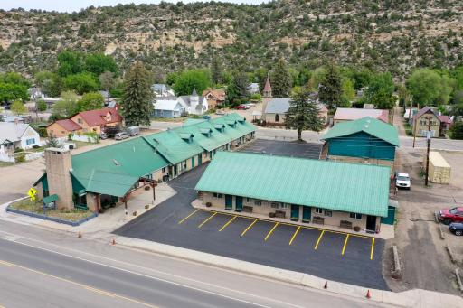 Dolores Mountain Inn - Housity