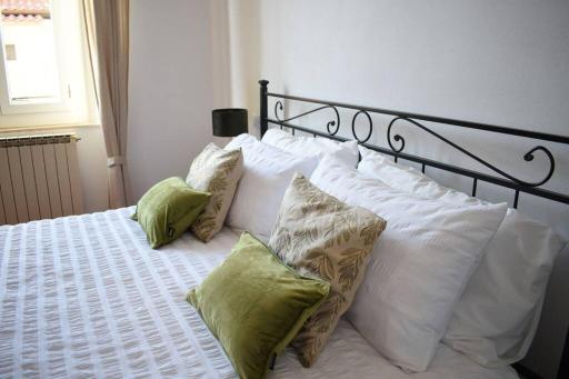 Leghorn - Centro & Mare - Appartamento - Housity