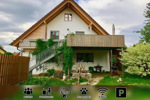 HOMELY STAY in a MODERN GREEN DREAM - Hizvo
