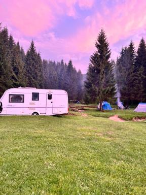 Apusenia Caravan Escape Padiș - Glăvoi - Housity