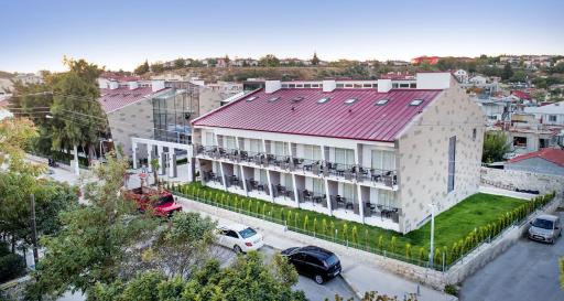 Private room in a two bedroom apartment - Housity