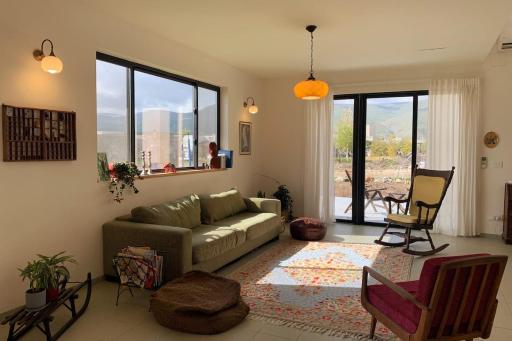 Beautiful house in the heart of the Springs Valley - Housity