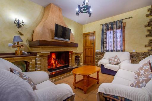 Lujosa Casa Rural el Altico con barbacoa, chimenea y zona infantil - Housity