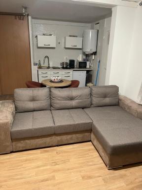 Appartement de 2 pieces dans résidence calme - Housity