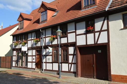 Pension am Park - Housity