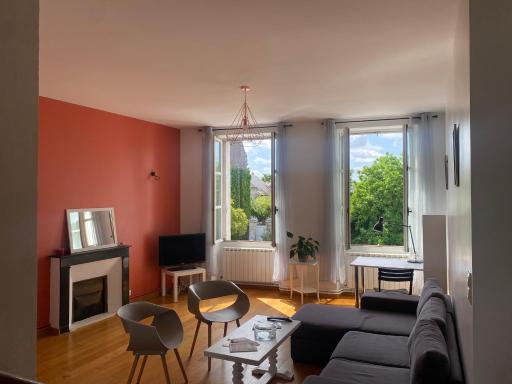 Agréable maison de bourg aux portes de TOURS - Housity