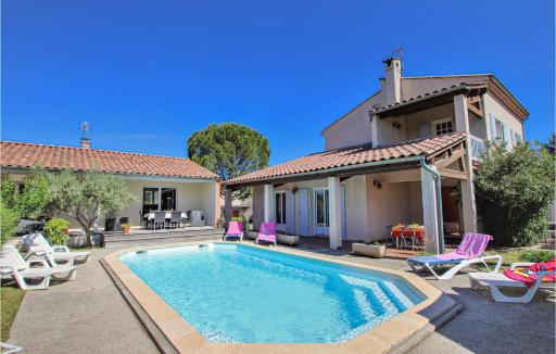 Lovely Home In Lussas - Housity
