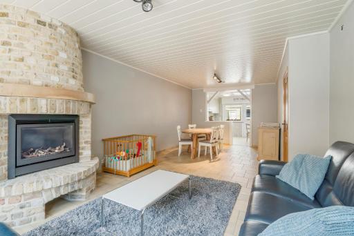 Lichtrijk, charmant rijtjeshuis met 3 slaapkamers - Housity