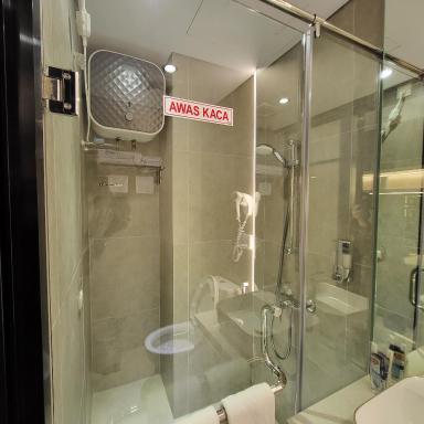 Apartemen Pollux Habibie Batam - Housity