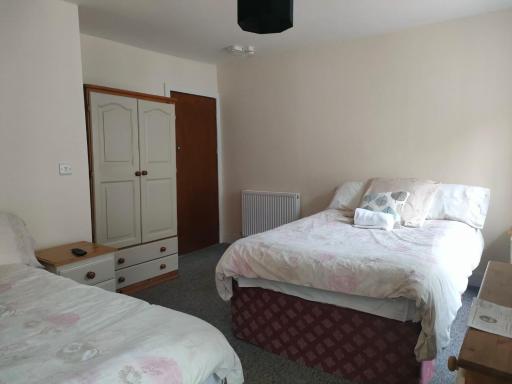 Sunnymead Guest House - Housity