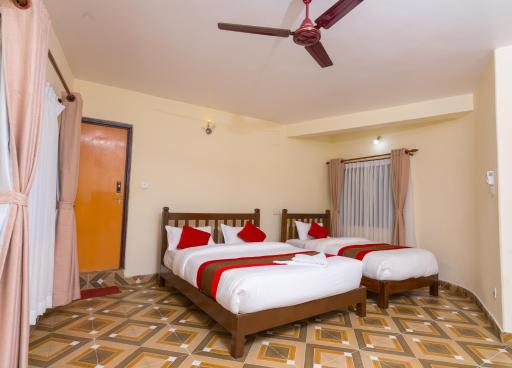 Hotel Stone House - Housity