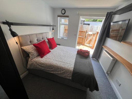 Larmins Room - Housity