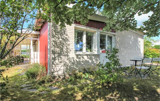 Nice Home In Alnö With Kitchen - Housity