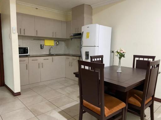 Doral Suite a 5 minutos del aeropuerto! - Housity