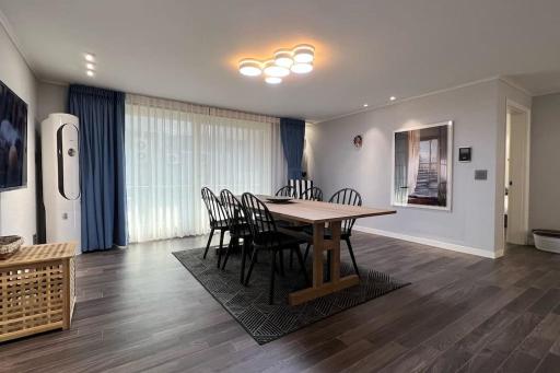 Hongdae 3bedroom apartment #14 - Housity