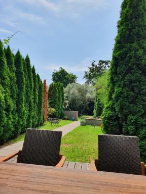 Cypress Garden - Housity