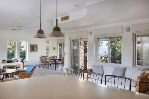 Breathtaking 5BR Farm Villa w Pool in the North by Sea N' Rent - Housity