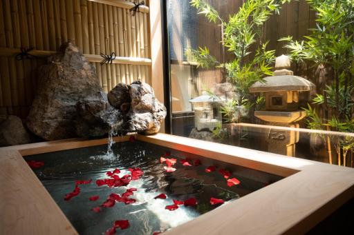 Onya Fuji/御屋・藤 - Housity