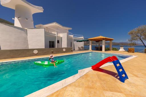 SAVINKA - Housity
