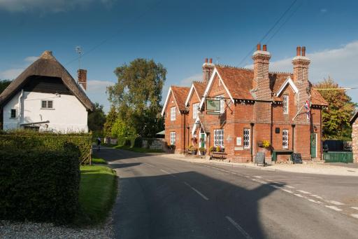The Peat Spade Inn - Housity