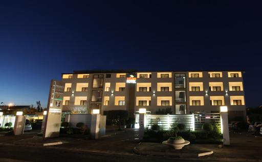 Hotel Briganti - Housity