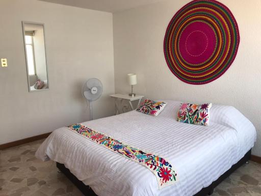Large full House Close to Angelopolis Area. - Housity