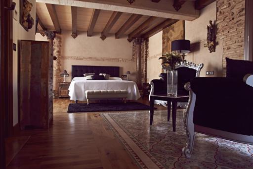 Hotel Rural Doña Berenguela - Housity